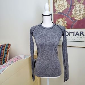 Lululemon Swiftly Tech Long Sleeve